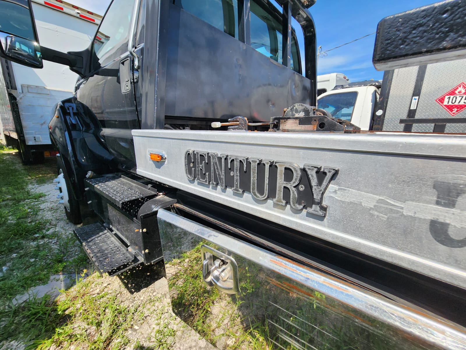 2017 FORD F650 XL 21 CHEVRON FLATBED TOW TRUCK 3