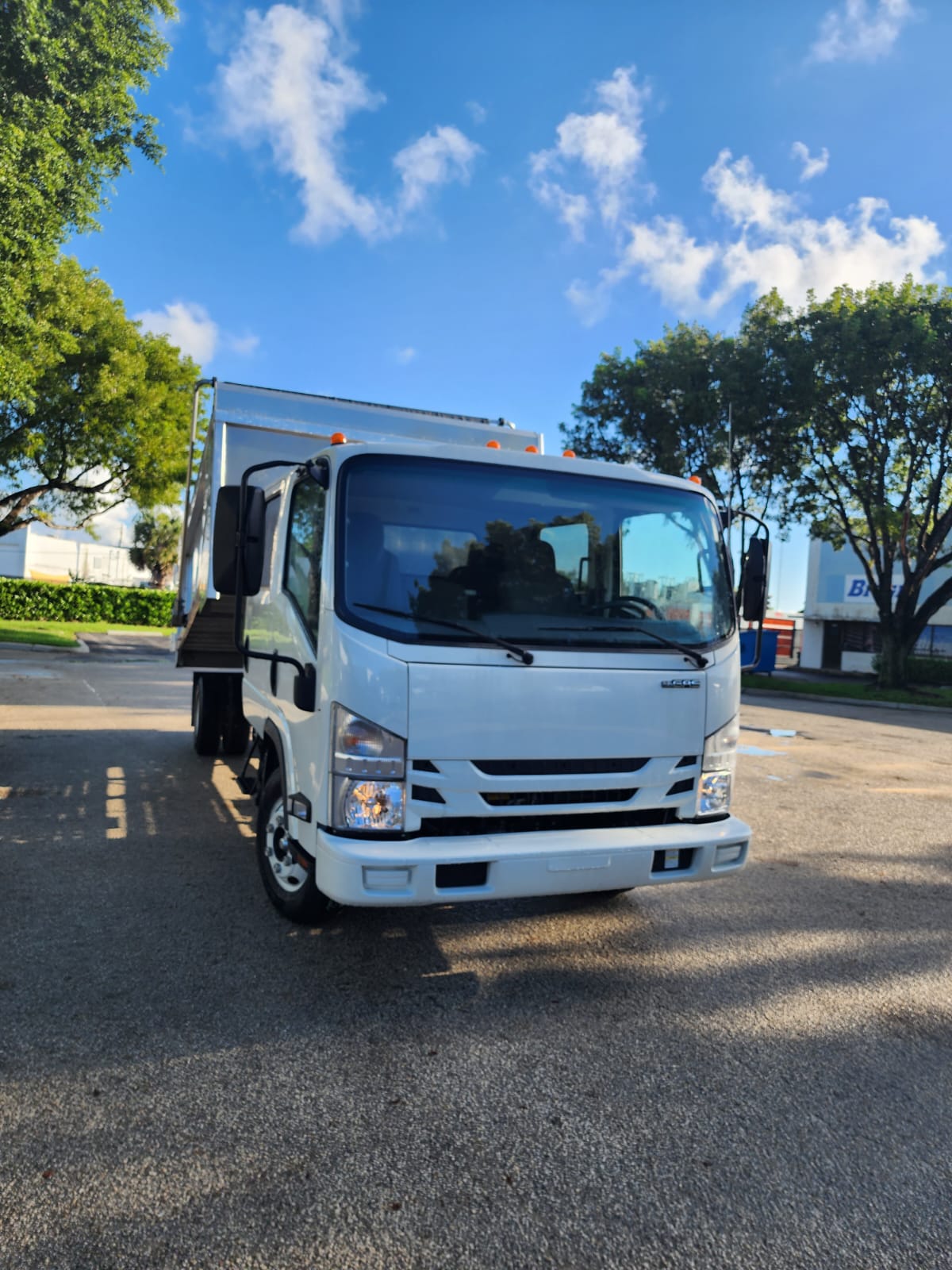 2021 ISUZU NPR CREW CAB GAS 6.0L