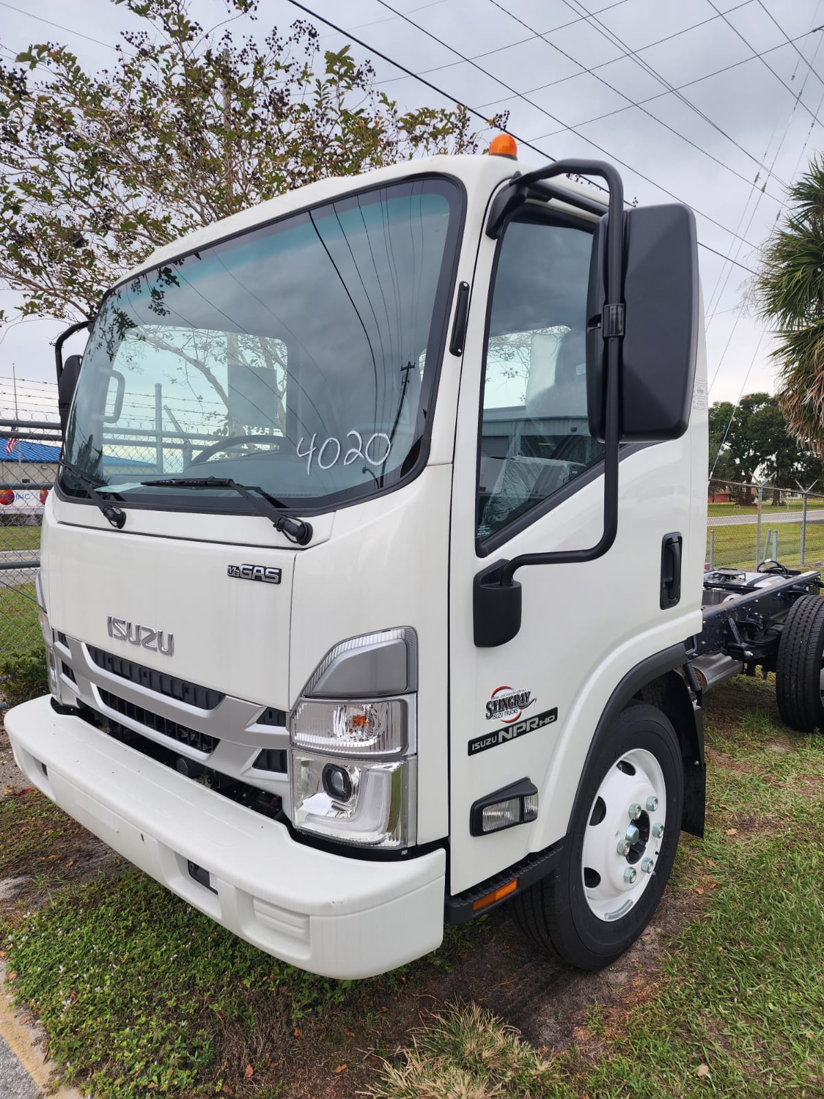 2023 ISUZU NPR-XD Standard Cab & Chassis2