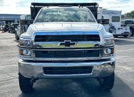 2022 Chevrolet Silverado 5500 Regular Cab DRW 4WD Flatbed Truck2