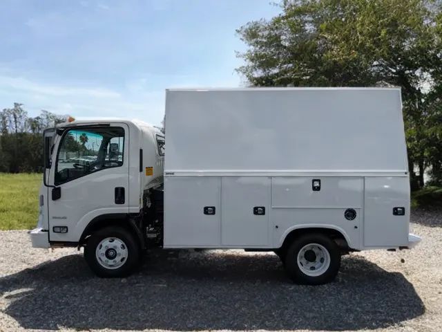 2024 Chevrolet LCF 3500HG service truck side4