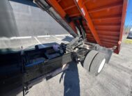 2017-isuzu-garbage-remove-truck-back2