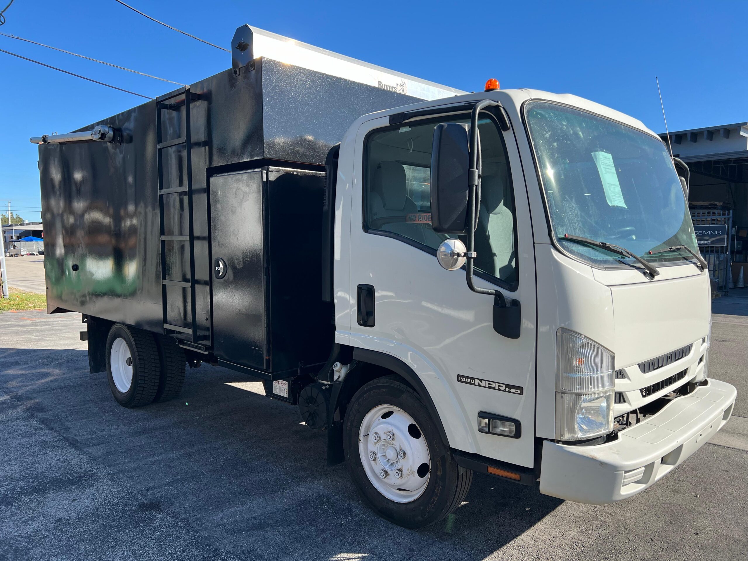 2017-isuzu-garbage-remove-truck-florida