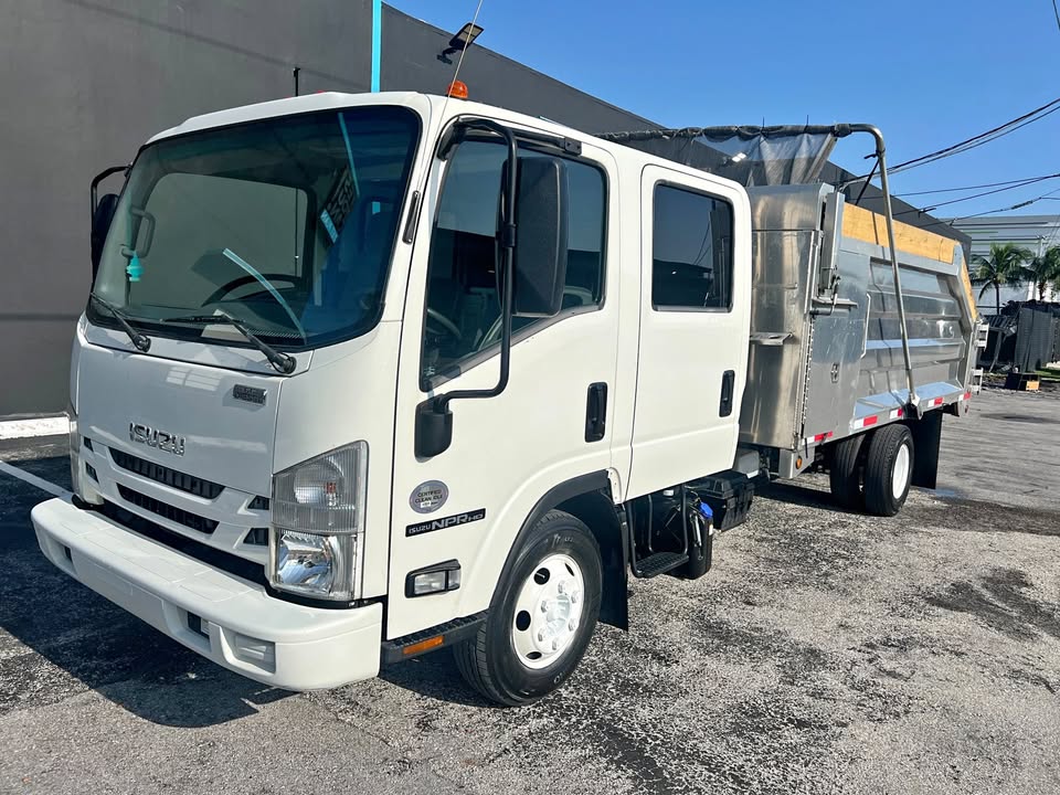 2022 ISUZU NPR HD 30K MILES14′ DUMP TRUCK